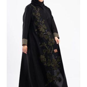 عباية مطرزة ورد